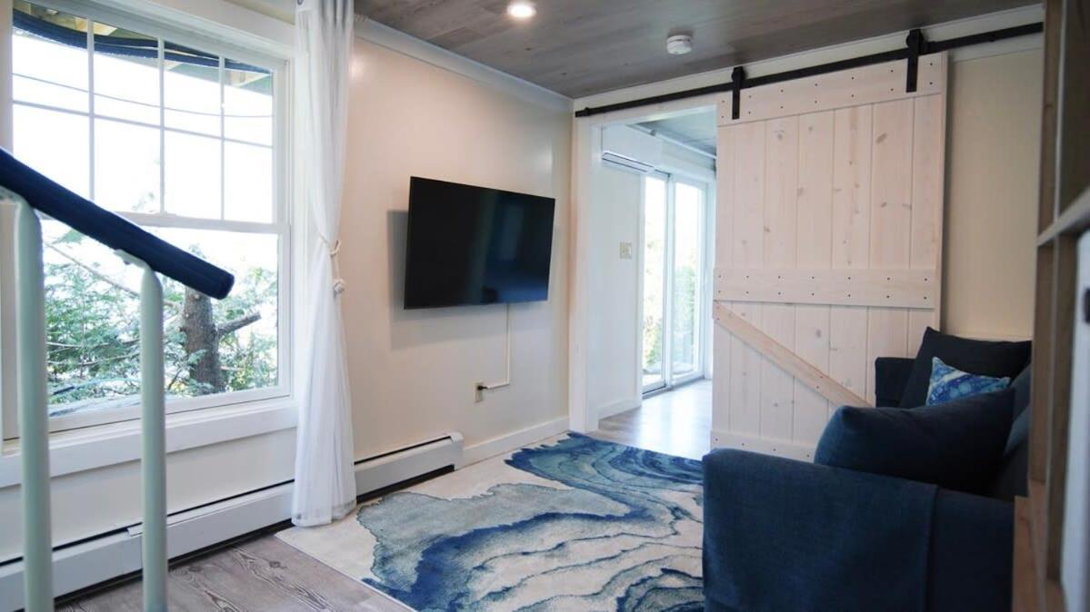 Loza House Coastal Design Unit With Lake & Mountain Views Plattsburgh Esterno foto