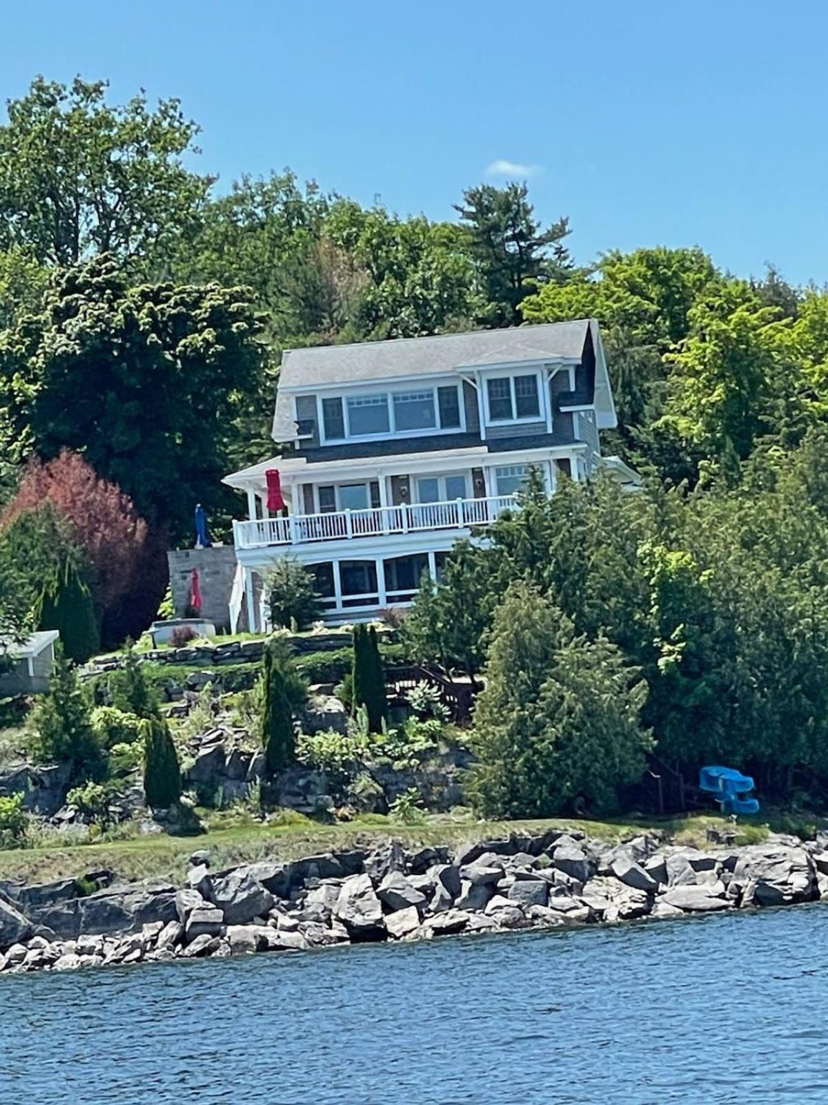 Loza House Coastal Design Unit With Lake & Mountain Views Plattsburgh Esterno foto